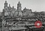 Standbild Wahrzeichen von Mexiko-Stadt Mexico City Mexiko, 1925, aus Sekunde 19 historischem Filmmaterial Videoclip 65675023036