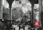 Standbild Spanish Patio Mexico City Mexiko, 1925, aus Sekunde 19 historischem Filmmaterial Videoclip 65675023038