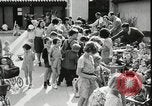 Standbild Toy Darlehen Exchange Los Angeles California USA, 1935, aus Sekunde 11 historischem Filmmaterial Videoclip 65675023048