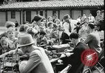 Standbild Toy Darlehen Exchange Los Angeles California USA, 1935, aus Sekunde 22 historischem Filmmaterial Videoclip 65675023048