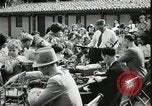 Standbild Toy Darlehen Exchange Los Angeles California USA, 1935, aus Sekunde 25 historischem Filmmaterial Videoclip 65675023048