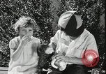 Standbild Toy Darlehen Exchange Los Angeles California USA, 1935, aus Sekunde 28 historischem Filmmaterial Videoclip 65675023048