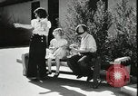 Standbild Toy Darlehen Exchange Los Angeles California USA, 1935, aus Sekunde 45 historischem Filmmaterial Videoclip 65675023048