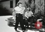 Standbild Toy Darlehen Exchange Los Angeles California USA, 1935, aus Sekunde 48 historischem Filmmaterial Videoclip 65675023048