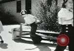 Standbild Toy Darlehen Exchange Los Angeles California USA, 1935, aus Sekunde 49 historischem Filmmaterial Videoclip 65675023048