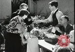 Standbild Toy Darlehen Exchange Los Angeles California USA, 1935, aus Sekunde 60 historischem Filmmaterial Videoclip 65675023048
