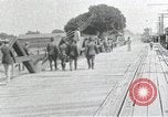 Immagine di Carrizal prigionieri liberati El Paso Texas International Bridge USA, 1916, secondo 8 filmato di repertorio 65675023061