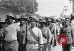Immagine di Carrizal prigionieri liberati El Paso Texas International Bridge USA, 1916, secondo 24 filmato di repertorio 65675023061