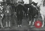 Immagine di Pancho Villa con le sue truppe Messico, 1916, secondo 14 filmato di repertorio 65675023068