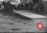 Immagine di Pancho Villa con le sue truppe Messico, 1916, secondo 28 filmato di repertorio 65675023068