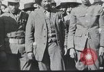 Immagine di Pancho Villa con le sue truppe Messico, 1916, secondo 49 filmato di repertorio 65675023068