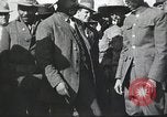 Immagine di Pancho Villa con le sue truppe Messico, 1916, secondo 58 filmato di repertorio 65675023068