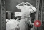 Immagine di Ostetrica Chicago Illinois USA, 1940, secondo 53 filmato di repertorio 65675023076