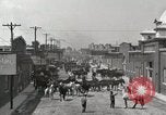 Standbild Maultier Markt Memphis Tennessee USA, 1917, aus Sekunde 6 historischem Filmmaterial Videoclip 65675023080