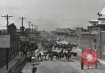 Standbild Maultier Markt Memphis Tennessee USA, 1917, aus Sekunde 12 historischem Filmmaterial Videoclip 65675023080