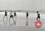 Immagine di Spiagge ed edifici Atlantic City New Jersey USA, 1917, secondo 23 filmato di repertorio 65675023083