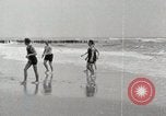 Immagine di Spiagge ed edifici Atlantic City New Jersey USA, 1917, secondo 29 filmato di repertorio 65675023083