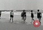 Immagine di Spiagge ed edifici Atlantic City New Jersey USA, 1917, secondo 38 filmato di repertorio 65675023083