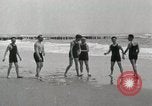 Immagine di Spiagge ed edifici Atlantic City New Jersey USA, 1917, secondo 39 filmato di repertorio 65675023083