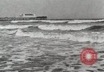 Immagine di Spiagge ed edifici Atlantic City New Jersey USA, 1917, secondo 59 filmato di repertorio 65675023083