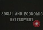 Standbild am Straßenrand Bars Tennessee United States USA, 1935, aus Sekunde 26 historischem Filmmaterial Videoclip 65675023096