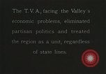 Standbild Tennessee Dorf Behörde Tennessee United States USA, 1935, aus Sekunde 5 historischem Filmmaterial Videoclip 65675023097
