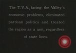 Standbild Tennessee Dorf Behörde Tennessee United States USA, 1935, aus Sekunde 12 historischem Filmmaterial Videoclip 65675023097