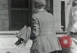 Standbild Appalachian health care Campbell County Tennessee USA, 1935, aus Sekunde 45 historischem Filmmaterial Videoclip 65675023112