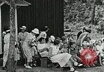 Immagine di Missione clinica medica Campbell County Tennessee USA, 1935, secondo 45 filmato di repertorio 65675023113