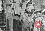 Standbild Reisen Bibliothek Campbell County Tennessee USA, 1935, aus Sekunde 23 historischem Filmmaterial Videoclip 65675023118
