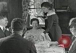 Standbild Mission Arbeitnehmer Mahlzeit Campbell County Tennessee USA, 1935, aus Sekunde 25 historischem Filmmaterial Videoclip 65675023119