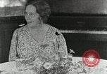 Standbild Mission Arbeitnehmer Mahlzeit Campbell County Tennessee USA, 1935, aus Sekunde 48 historischem Filmmaterial Videoclip 65675023119
