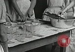 Immagine di Dimostrazione di decapaggio Campbell County Tennessee USA, 1935, secondo 37 filmato di repertorio 65675023120