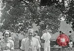 Standbild Quaker Picknick Saline Michigan USA, 1938, aus Sekunde 43 historischem Filmmaterial Videoclip 65675023122