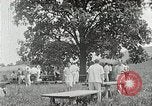 Standbild Quaker Picknick Saline Michigan USA, 1938, aus Sekunde 49 historischem Filmmaterial Videoclip 65675023122