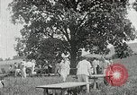 Standbild Quaker Picknick Saline Michigan USA, 1938, aus Sekunde 50 historischem Filmmaterial Videoclip 65675023122