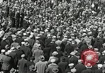 Standbild arbeitslose Männer demonstrieren während der Depression Minneapolis Minnesota USA, 1934, aus Sekunde 14 historischem Filmmaterial Videoclip 65675023138