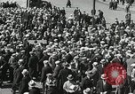 Standbild arbeitslose Männer demonstrieren während der Depression Minneapolis Minnesota USA, 1934, aus Sekunde 24 historischem Filmmaterial Videoclip 65675023138