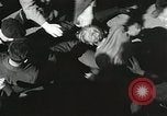 Standbild arbeitslose Männer demonstrieren während der Depression Minneapolis Minnesota USA, 1934, aus Sekunde 51 historischem Filmmaterial Videoclip 65675023138