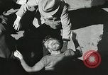Standbild arbeitslose Männer demonstrieren während der Depression Minneapolis Minnesota USA, 1934, aus Sekunde 53 historischem Filmmaterial Videoclip 65675023138