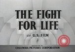 Standbild Dramatisierung über Geburtshilfe in Chicago Hospital United States USA, 1940, aus Sekunde 7 historischem Filmmaterial Videoclip 65675023140