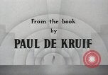 Standbild Dramatisierung über Geburtshilfe in Chicago Hospital United States USA, 1940, aus Sekunde 17 historischem Filmmaterial Videoclip 65675023140