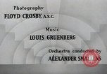Standbild Dramatisierung über Geburtshilfe in Chicago Hospital United States USA, 1940, aus Sekunde 40 historischem Filmmaterial Videoclip 65675023140