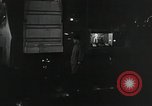 Standbild Dramatisierung über Ärzte Reaktion auf den Tod von Patienten in childbi United States USA, 1940, aus Sekunde 9 historischem Filmmaterial Videoclip 65675023141