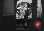 Standbild Dramatisierung über Ärzte Reaktion auf den Tod von Patienten in childbi United States USA, 1940, aus Sekunde 22 historischem Filmmaterial Videoclip 65675023141