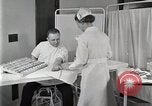 Standbild Protein Allergie test Detroit Michigan Henry Ford Hospital USA, 1936, aus Sekunde 4 historischem Filmmaterial Videoclip 65675023149