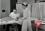 Standbild Protein Allergie test Detroit Michigan Henry Ford Hospital USA, 1936, aus Sekunde 56 historischem Filmmaterial Videoclip 65675023149