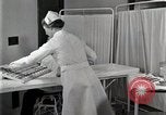 Standbild Protein Allergie test Detroit Michigan Henry Ford Hospital USA, 1936, aus Sekunde 57 historischem Filmmaterial Videoclip 65675023149