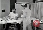 Standbild Protein Allergie test Detroit Michigan Henry Ford Hospital USA, 1936, aus Sekunde 59 historischem Filmmaterial Videoclip 65675023149