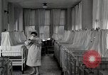 Image Division de la Pédiatrie Detroit Michigan USA, 1936, de la seconde 32 séquences d'archives historiques vidéo 65675023150